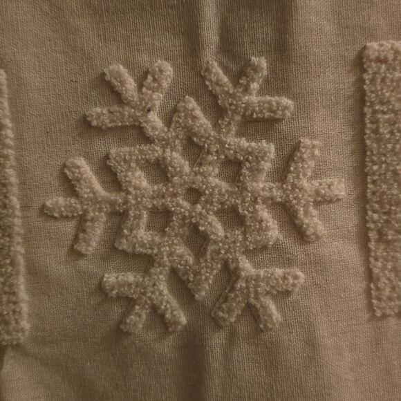 New Holiday Style 38 inch Round Beige NOEL brushed‎ letters lined tree skirt - Picture 2 of 8